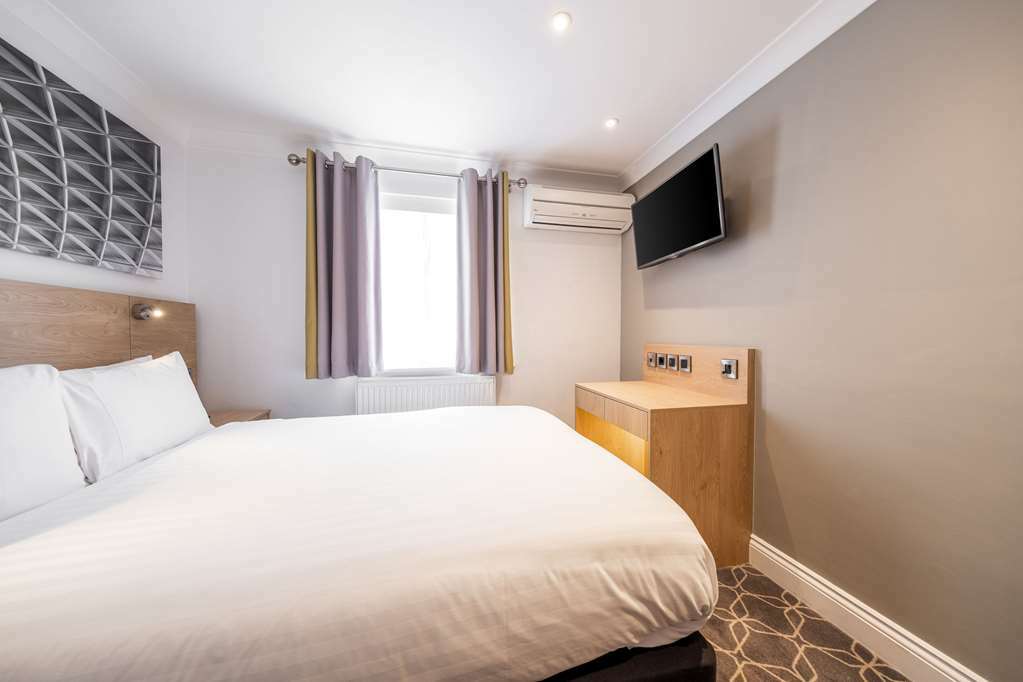 Comfort Inn & Suites Kings Cross St. Pancras London Szoba fotó